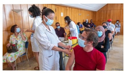 <em>A flood of vaccines for Tunisia as foreigners vie for influence</em></strong>